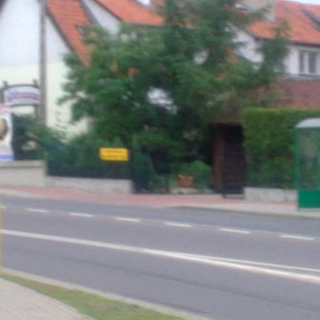 Apartamenty, Pokoje, Noclegi Pracownicze " Skarpa" Wilkasy Esterno foto