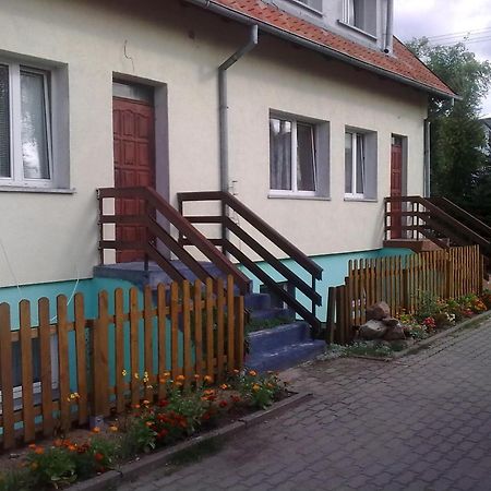 Apartamenty, Pokoje, Noclegi Pracownicze " Skarpa" Wilkasy Esterno foto